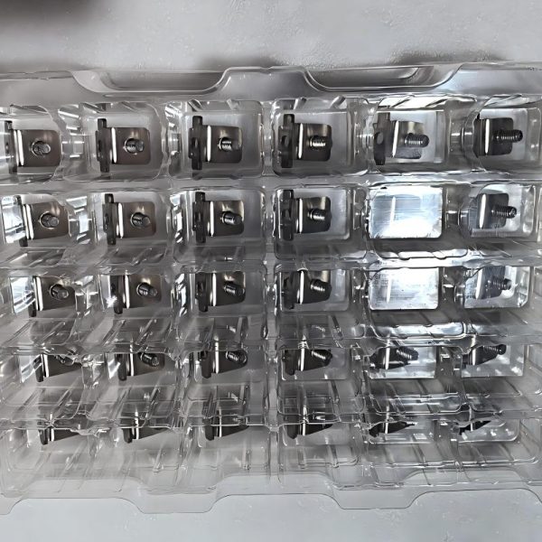 Rigid copper busbar